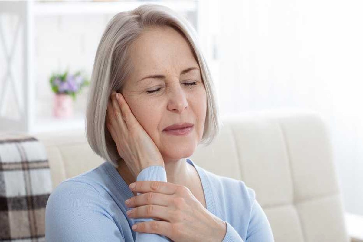 Ear Pressure Signs And Causes ear health information