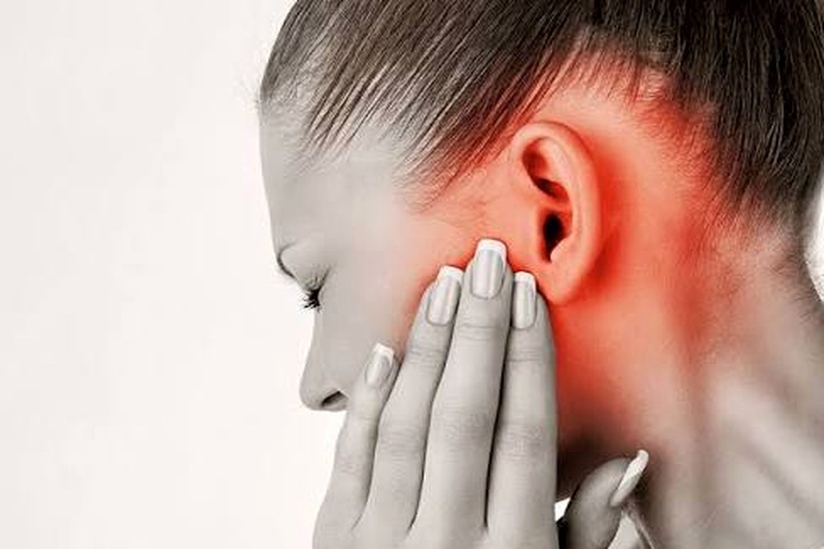 Ear Pain And Dizziness What To Know ear health information